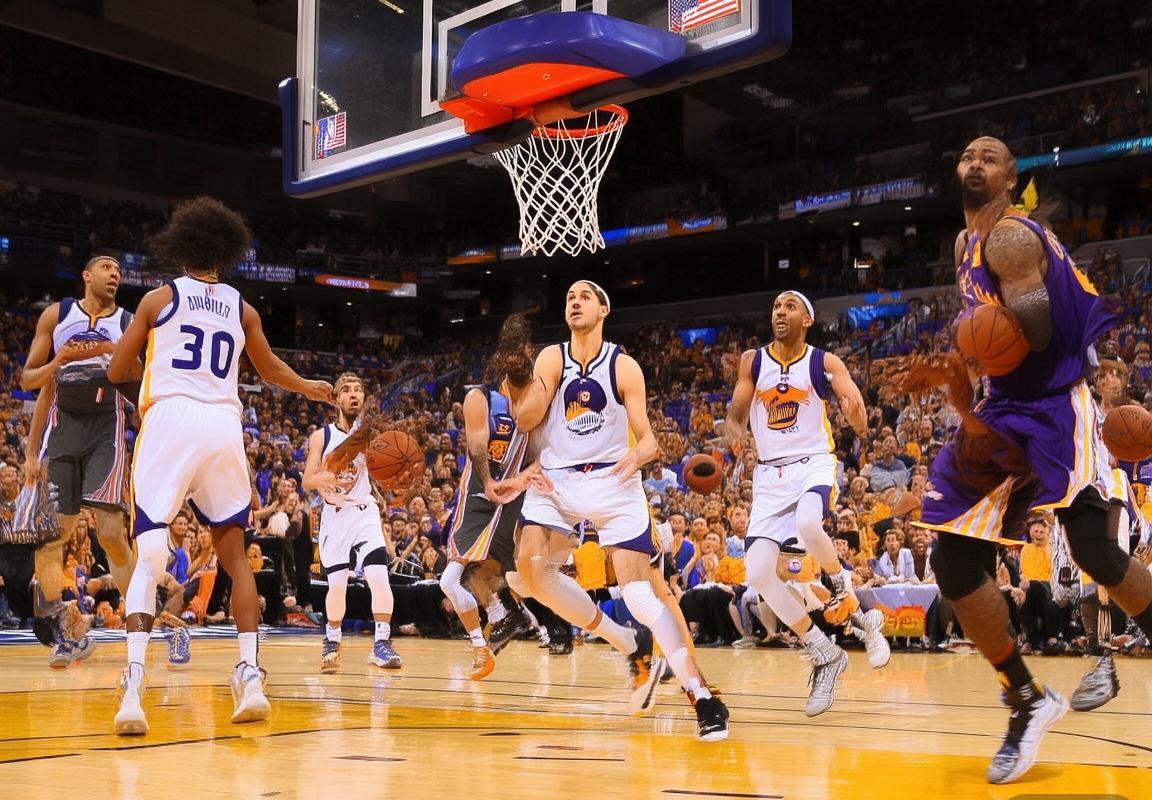 2018NBA季前赛：勇士对太阳精彩对决亮点回顾(图2)